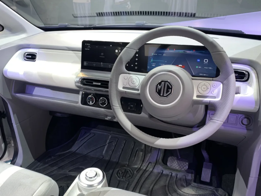 MG Comet EV Interior