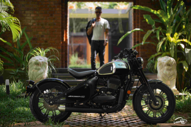 Jawa 42 Bobber Black Mirror Edition Launched At Rs 2 25 Lakh