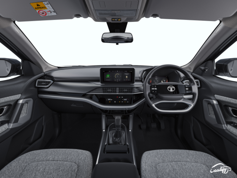 Tata Harrier Pure (O) Interior