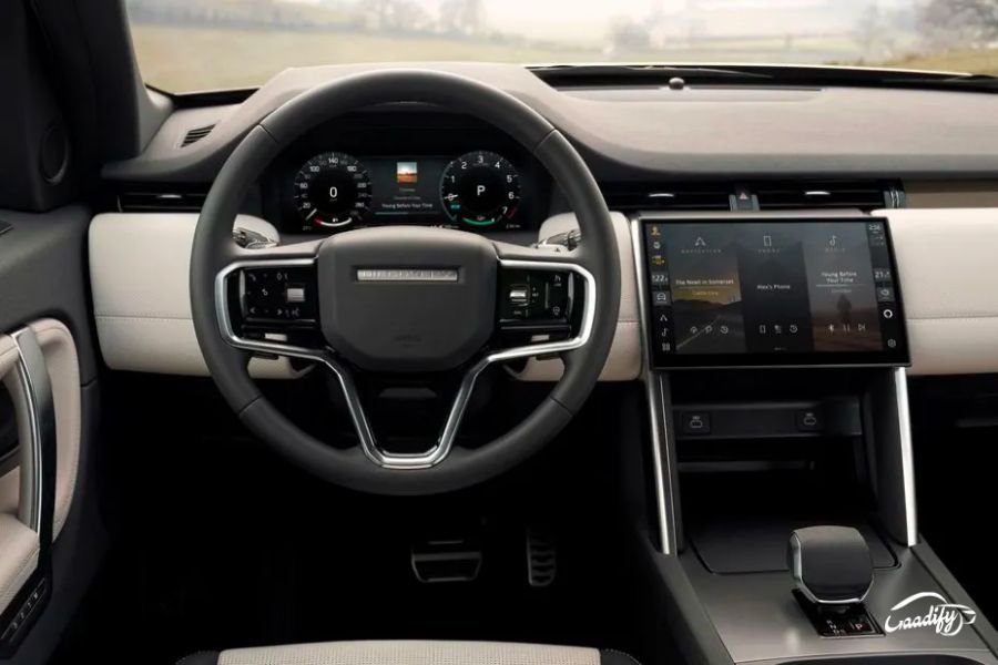 2024 Land Rover Discovery Sport Interior