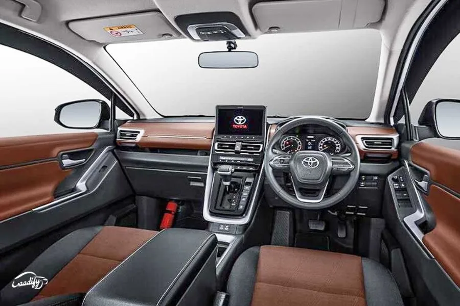 Toyota Innova Hycross VX interior and features