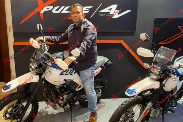 Hero XPulse 200 4V online booking open