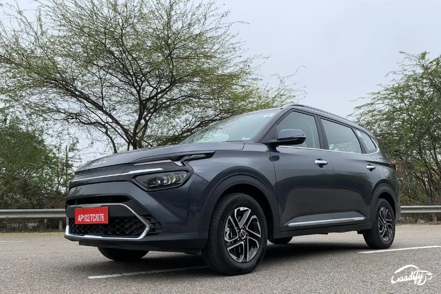 Kia Carens India launch date