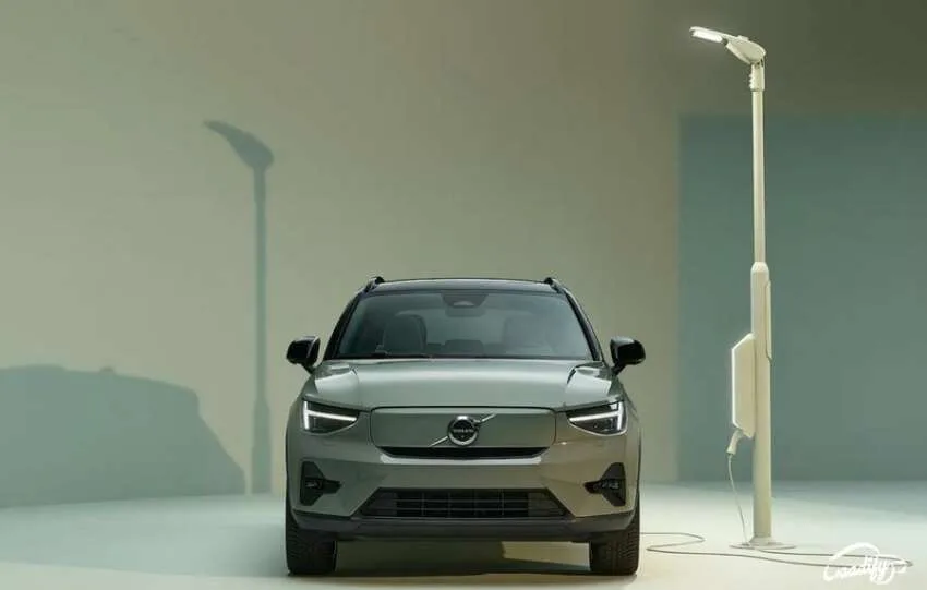 Volvo XC40 Recharge bookings
