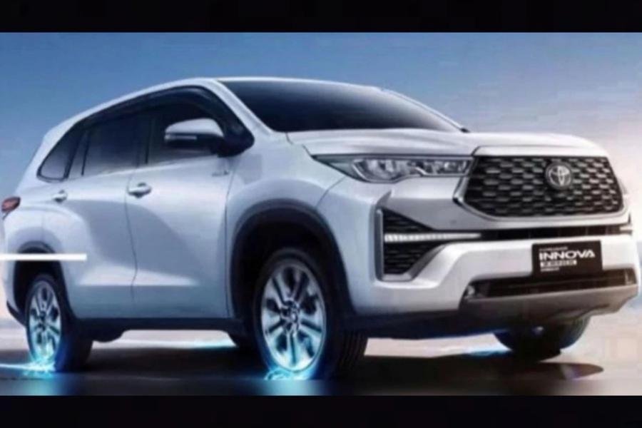 Toyota Innova Crycross images