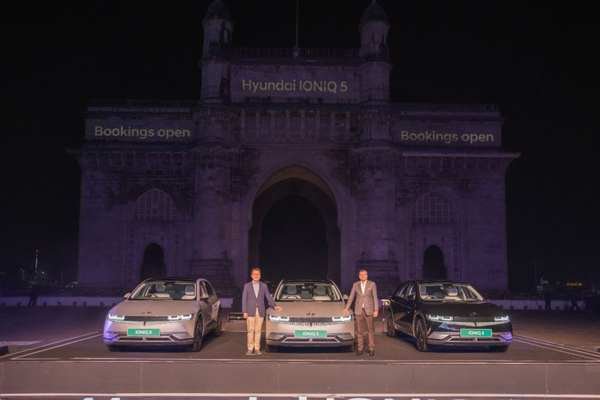 Hyundai Motor India Management unveiling IONIQ 5 in India