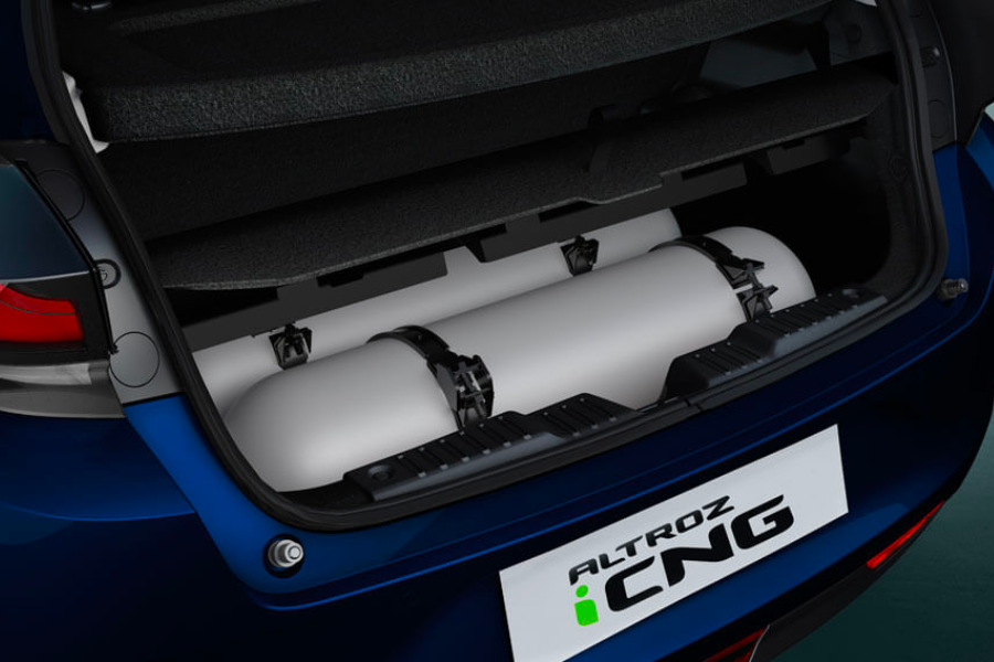 Tata Altroz CNG boot space
