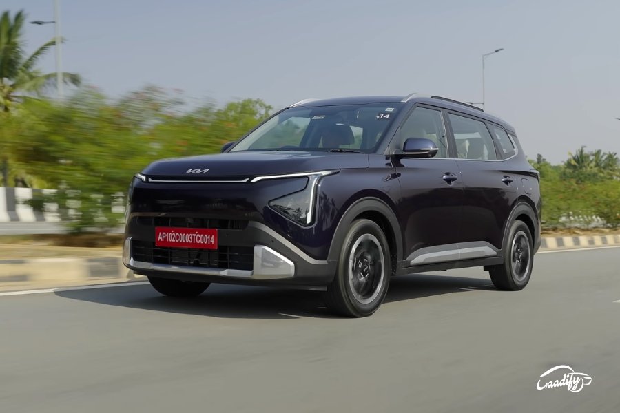 Kia Carens Clavis vs Hyundai Alcazar