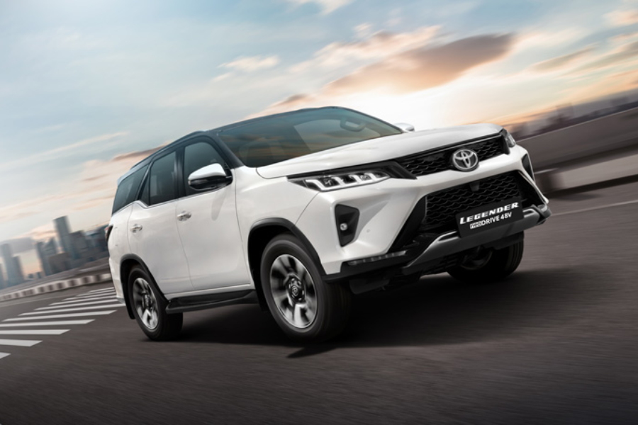 Toyota Fortuner Legender hybrid (NeoDrive)