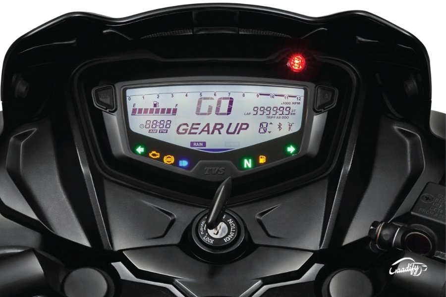 TVS Apache RTR 160 2V features