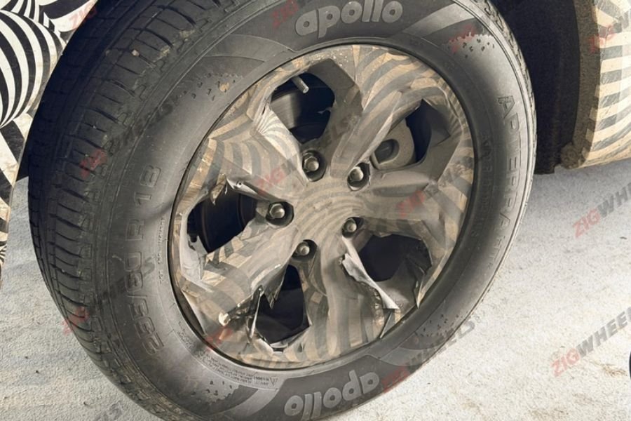 2026 New Mahindra Scorpio N facelift launch timeline