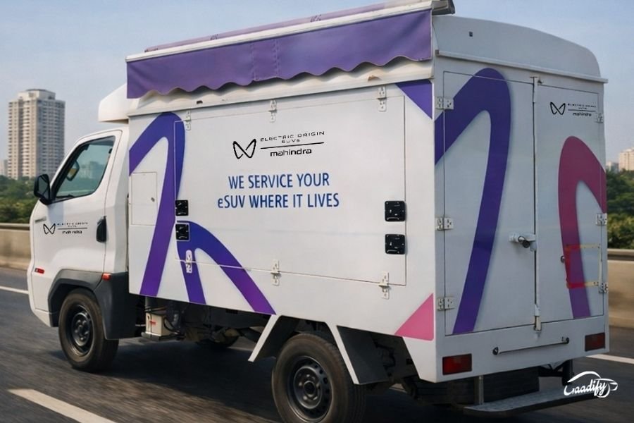 Mobile eVans for DoorStep Mahindra EV Services