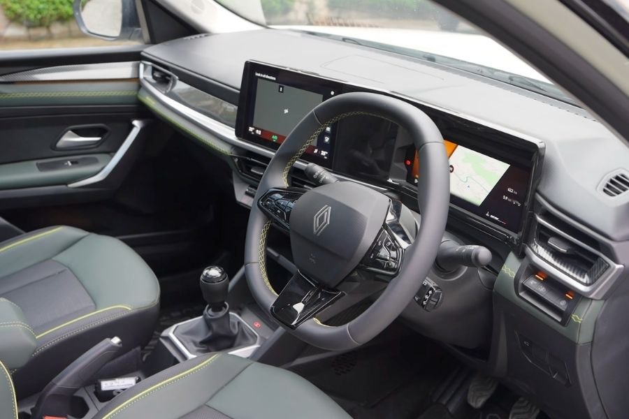 renault duster 2026 interior and features