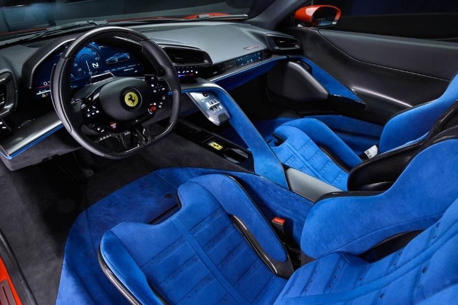 Ferrari 849 Testarossa interior and features