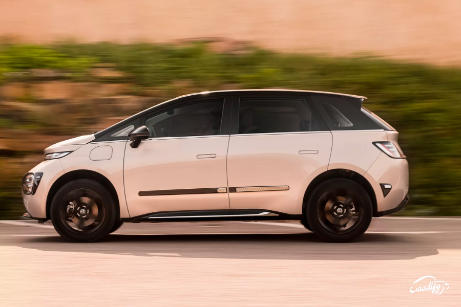 MG Windsor EV Indulge Edition price in India