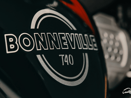 Triumph Bonneville T40 Black